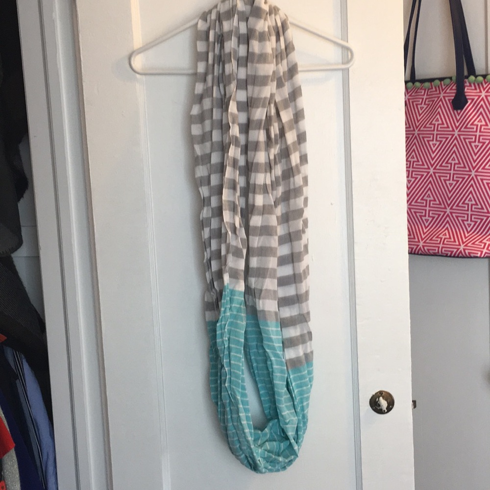 Spring infinity scarf
